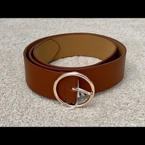 Wide ring belt